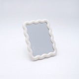 Wavy Mirror